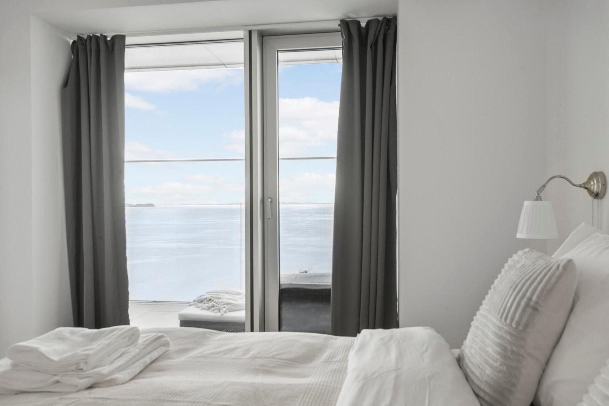 Lägenhet Endless Ocean Views With Private Balcony Århus